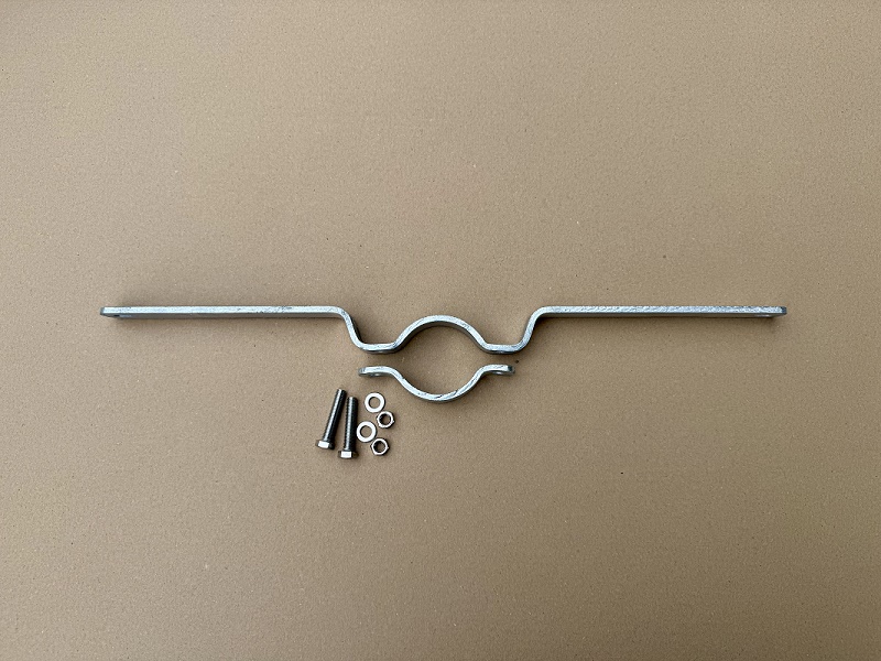 Beslag 480 mm Fladjernsbeslag til trafikskilte