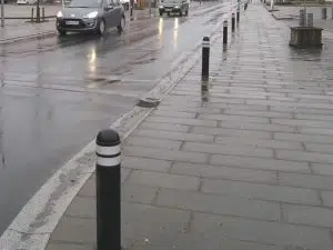 Universalpullert med hvid refleks